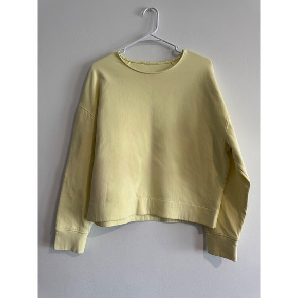 Vince Relaxed Crewneck Sweater Womens Medium Yellow Drop shoulder luxury beach - Picture 2 of 3